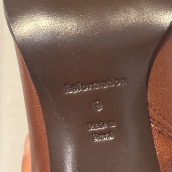 Reformation Claudette Ankle Boot
Cavalier Leather - Picture 6 of 8